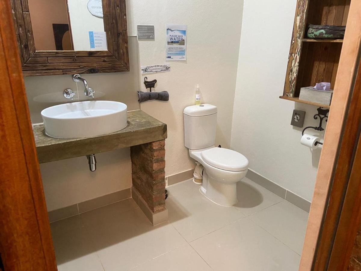Cape Karoo Guesthouse Beaufort West Esterno foto