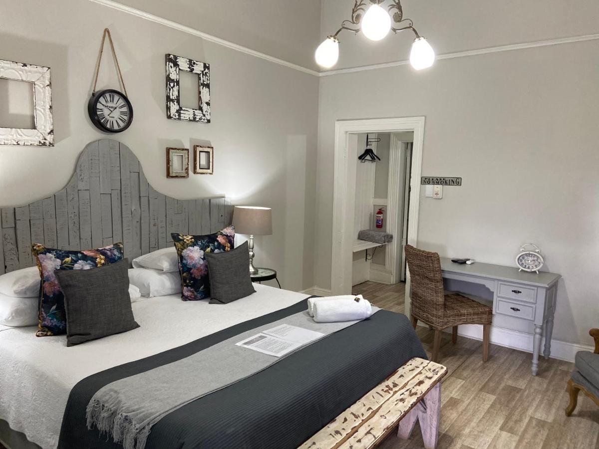Cape Karoo Guesthouse Beaufort West Esterno foto