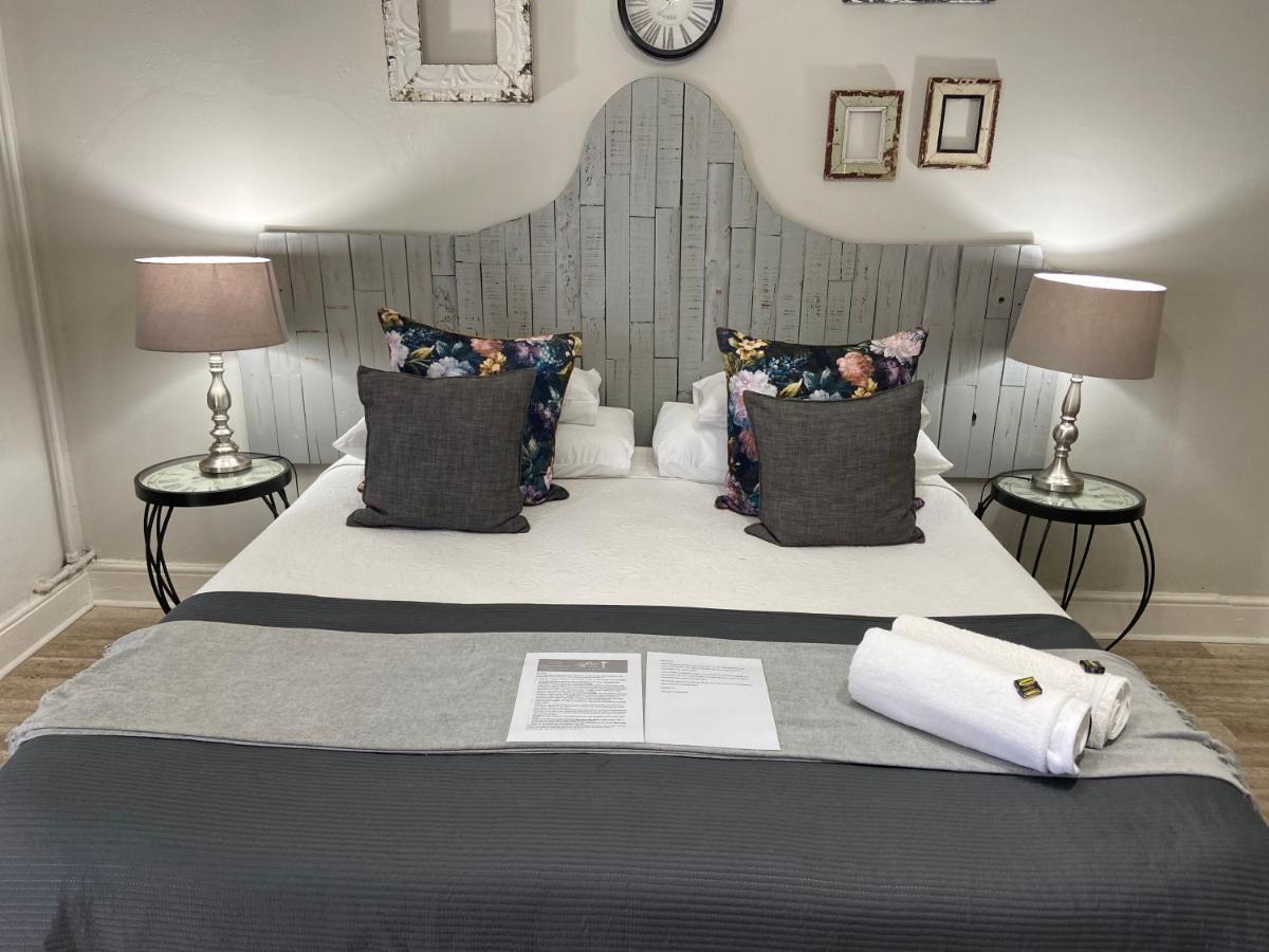 Cape Karoo Guesthouse Beaufort West Esterno foto